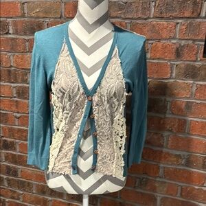 Gimmicks Teal and Beige Lace Women's cardigan. Size Large.